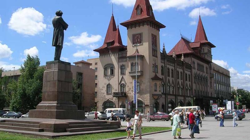 Покупка дипломов. Диплом в Саратове